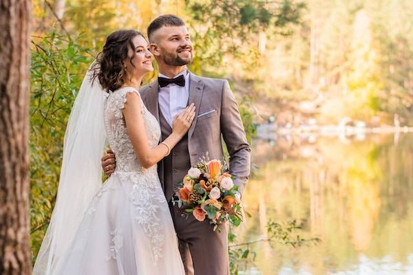 Comment choisir le lieu, la date et le budget de son mariage ?